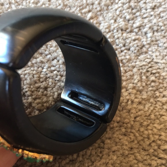 Stella & Dot stretch medallion bangle bracelet - Picture 5 of 7